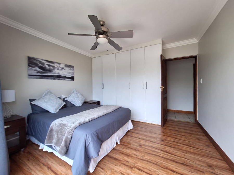 5 Bedroom Property for Sale in Caribbean Beach Club North West